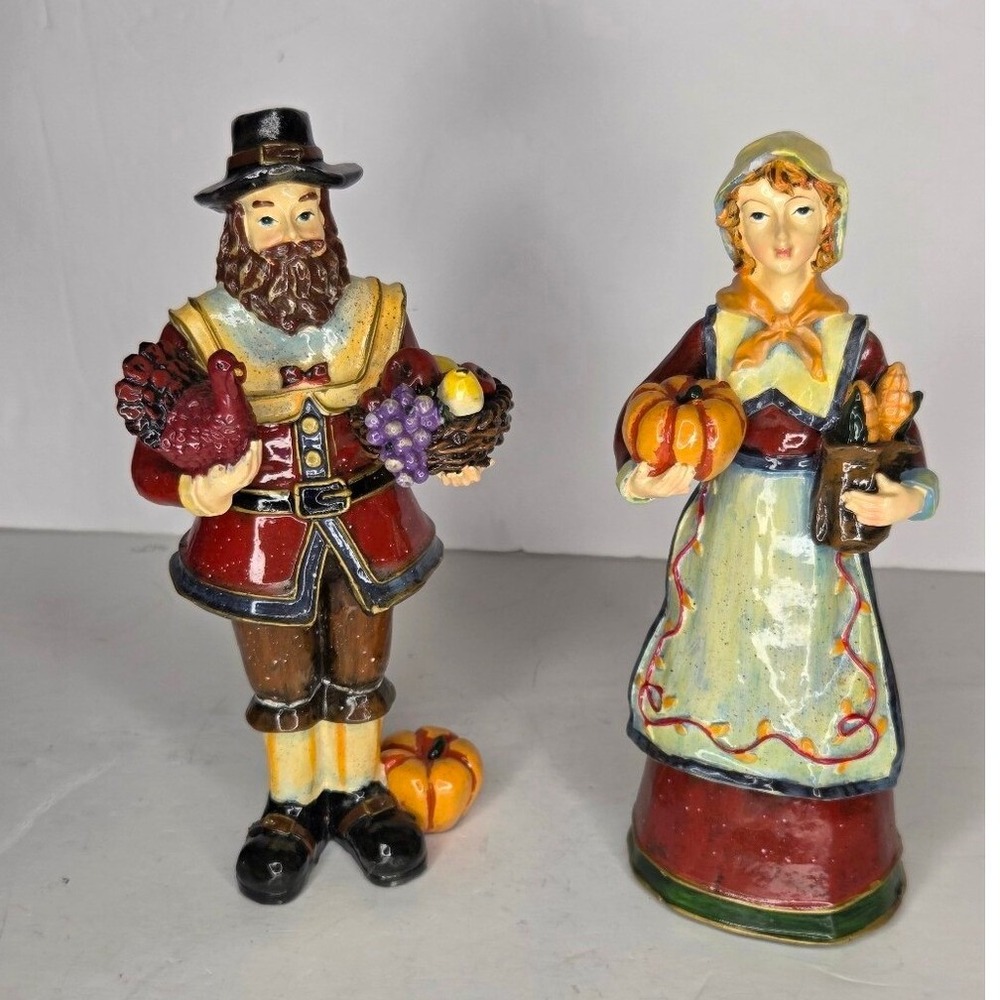 Thanksgiving Resin Pilgrim Couple Figurines Set Turkey Cornucopia Pumpkins